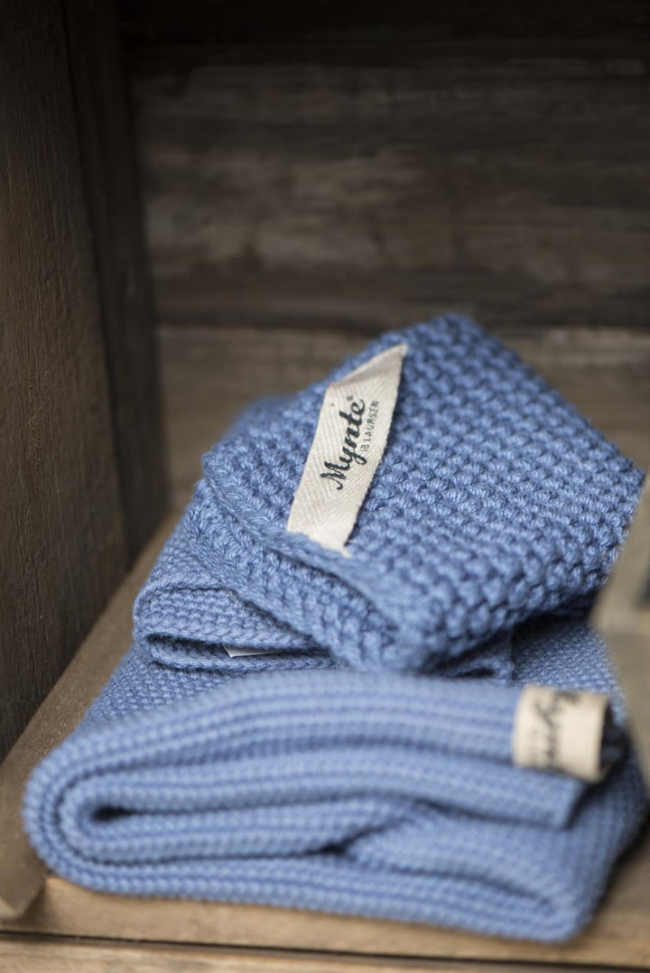 7130903c-d16c-450d-816c-ecedace07f95