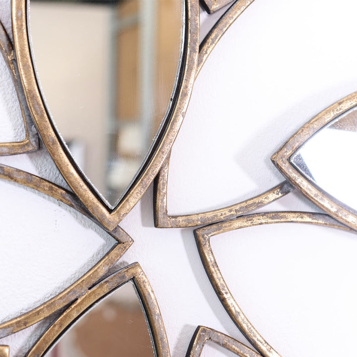 729a11e8-dbe0-4f9c-93c7-6fcf251adb7c