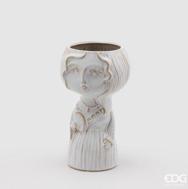 ba85351b-f1c1-403d-be4f-70702c29249f