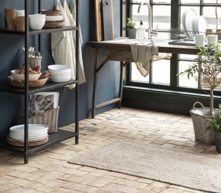 cb35526a-be86-4024-af6c-14ff3c8e5070