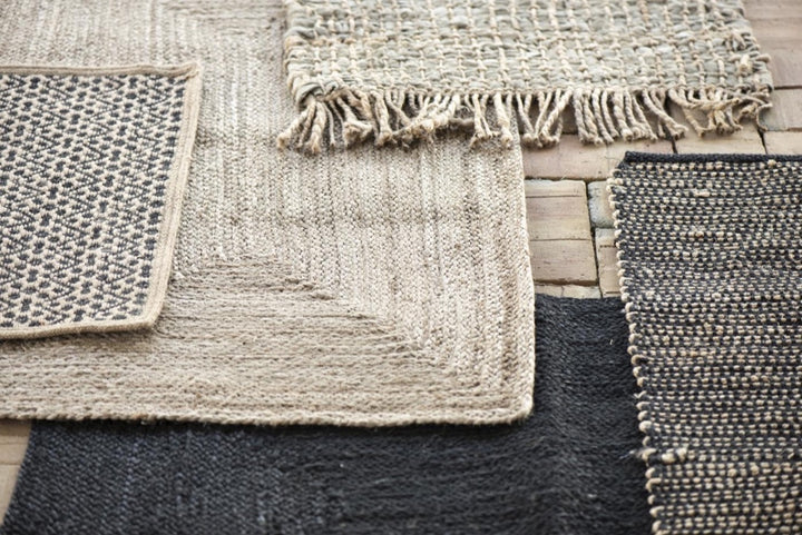 d0b3c842-7d8b-48fb-ba49-303959bdc228